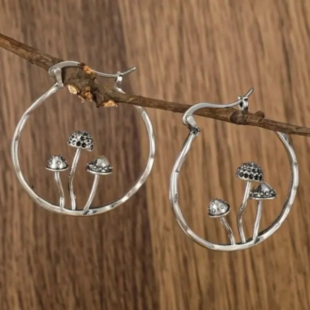 ✨Free People Amanita Mushroom Earrings
